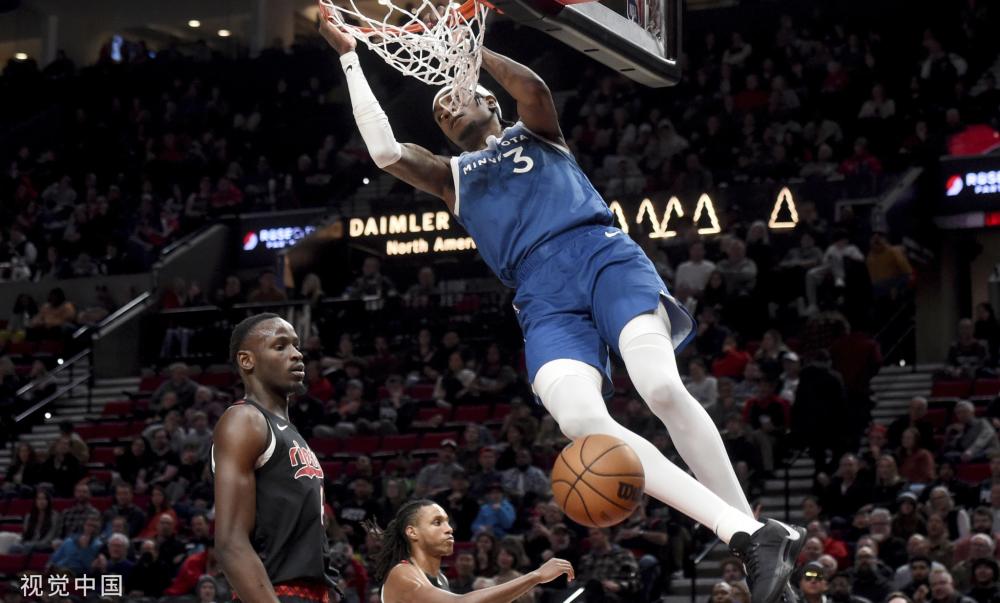 都喜歡踢 都喜歡踢